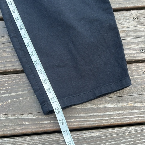 Torrid Feel the Fit Cropped Pants - Picture 10 of 14